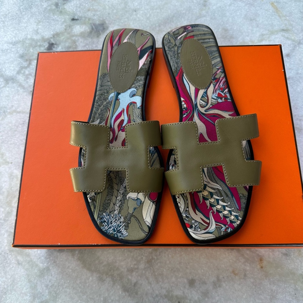 Hermes Oran Sandal